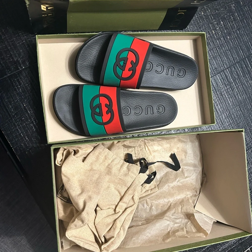 Gucci Black and Green Slides with Red Accent - Picture 1 of 9